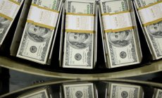 Ще се сринат ли САЩ под своя дълг? Попитахме експертите