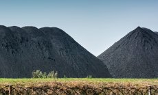 Китай планира ограничения за цените на въглищата заради енергийната криза