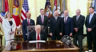 Тръмп обяви сделка Eli Lilly-Novo за по-ниски цени срещу облекчени мита