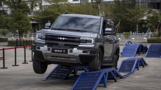 How did BYD dethrone Tesla