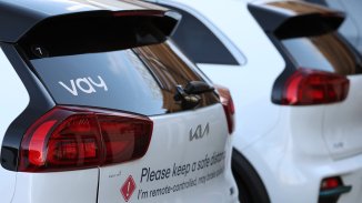 Grab инвестира 60 млн. долара в компания за дистанционно управление на автомобили