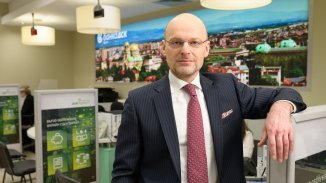 Може ли една банка да накара 2 млн. българи да повярват в едно странно съкращение