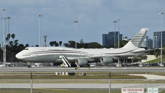 Подареният от Катар самолет на Доналд Тръмп е обявен за новия AIR Force 1