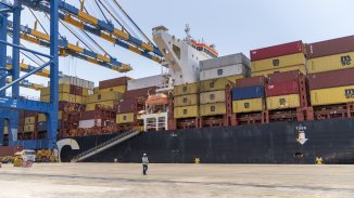 Какво представляват вторичните мита, които Тръмп наложи на Индия?