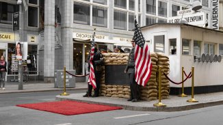 Вирусът на войната удари туризма 