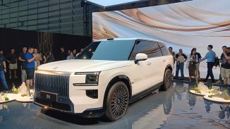 Zeekr дебютира с първия си хибрид в Китай