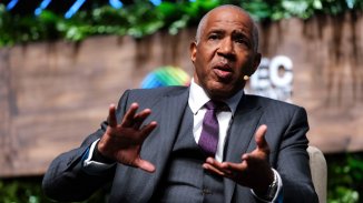 Основателят на Vista: Изкуственият интелект ще накара 60 процента от вас да си търсят нова работа