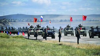 (Не)либералният край на историята