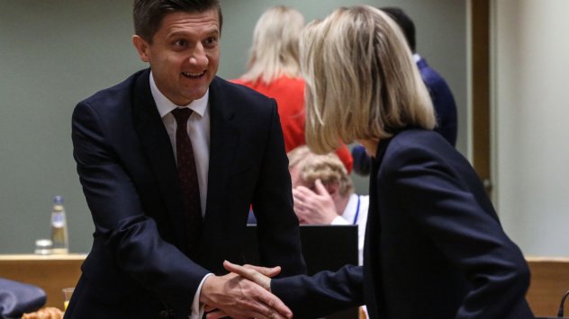 Европейският съюз даде окончателното си одобрение Хърватия да приеме еврото