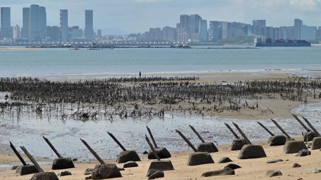 Втори ден Тайван стреля по граждански безпилотни самолети които изглежда