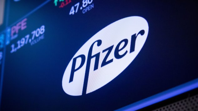 Pfizer Inc изплуват от пандемията като най видния производител на лекарства