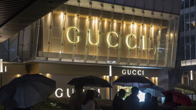 Луксозен търговски квартал в Шанхай. снимка: Qilai Shen/Bloomberg