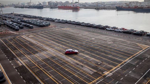 Европейският автомобилен пазар се свива за пети пореден месец като