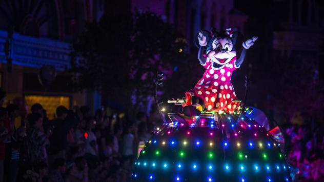 Мини маус в Disneyland Resort, Хонконг, 7 август 2015.  Photographer: Justin Chin/Bloomberg