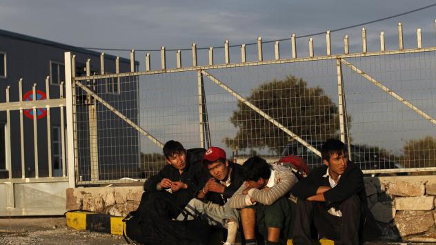 Бежанци в Гърция. Снимка: Kostas Tsironis/Bloomberg