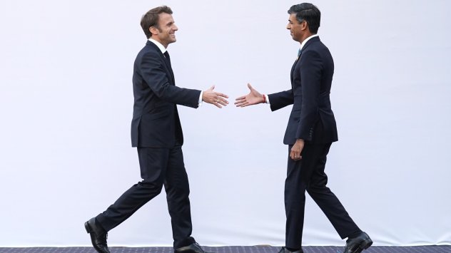 Френският президент Еманюел Макрон и британският премиер Риши Сунак. Снимка: Pool/Getty Images