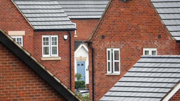 Цените на жилищата в Обединеното кралство завършиха най силната си година