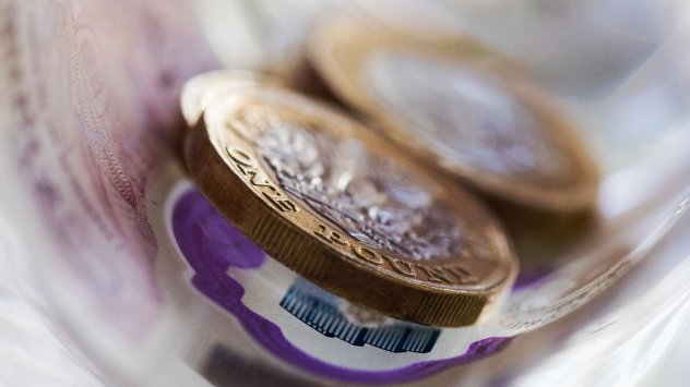 Трима министър председатели четирима финансови министри и един злополучен бюджет допринесоха