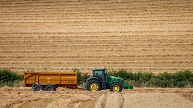 Първият кораб със зърно който отплава от Украйна след руската