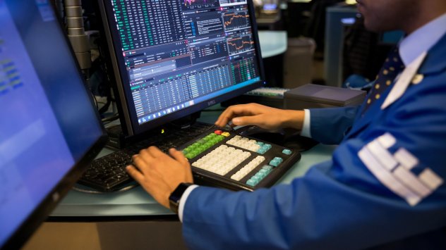 Усъвършенстваните системи с изкуствен интелект заплашват работните места предимно във