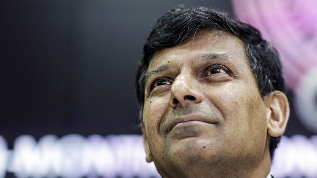 Мандатите на кои централни банкери изтичат през 2016