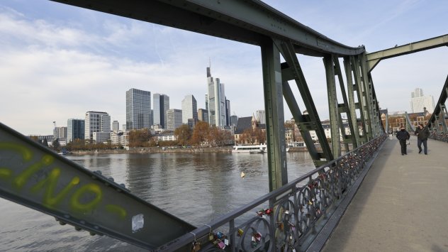 Рискът от рецесия в еврозоната достигна най високото си ниво от