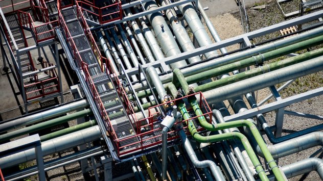 Приходите на петролните танкери се увеличават тъй като санкциите предизвикани