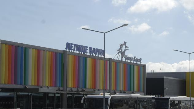 PCR тестове ще се правят на летищата във Варна и Бургас