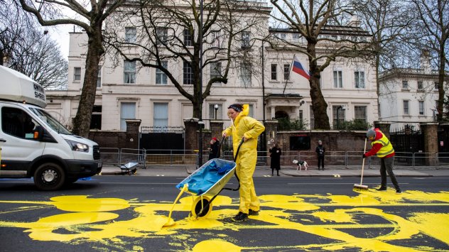 Снимка: Led By Donkeys/Bloomberg 