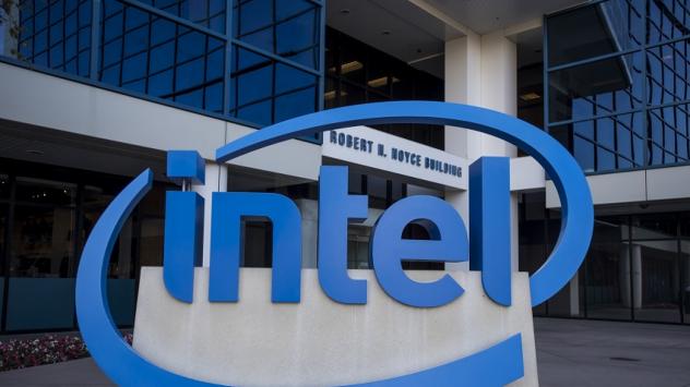 Intel е сред компаниите пострадали от хакерската атака. Снимка: David Paul Morris/Bloomberg
