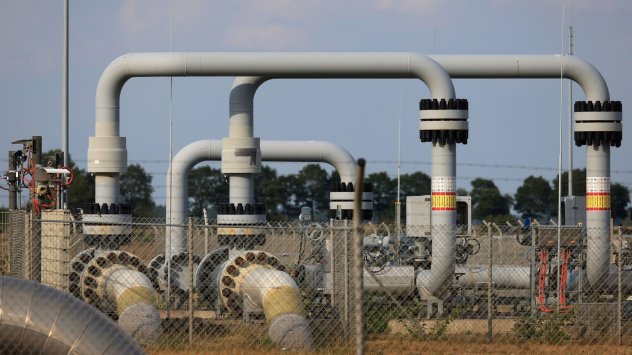 Цените на петрола спаднаха тъй като възможен план на САЩ