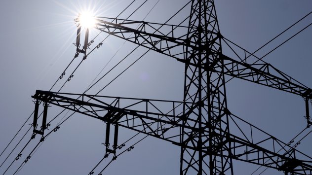 Във Франция е обявен оранжев код заради недостиг на електричество