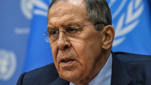 Руският министър на външните работи Сергей Лавров заяви че Украйна