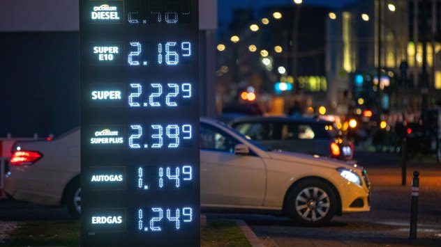 Инфлацията в еврозоната достигна нов исторически рекорд след като нападението