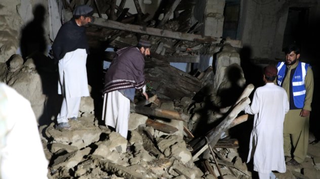 Опустошителното земетресение в Източен Афганистан, при което загинаха най-малко 1000