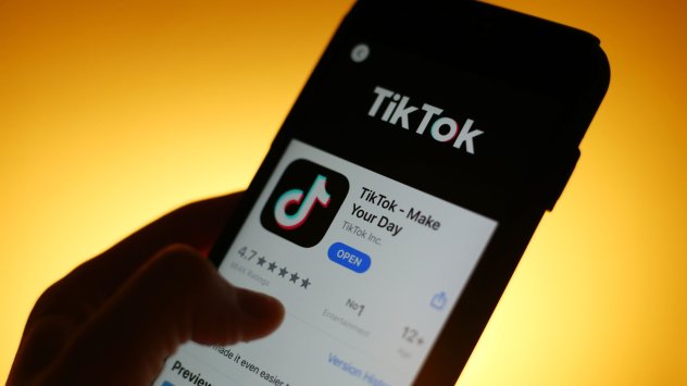 Google е за търсене TikTok е за забавление Поне така