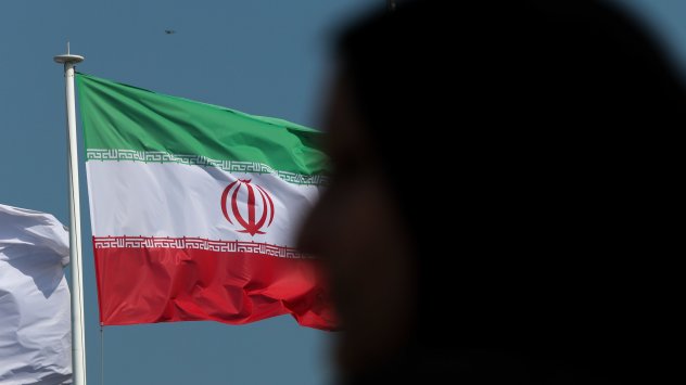 Твърдолинейният ирански президент Ебраим Раиси е изправен пред нови критики