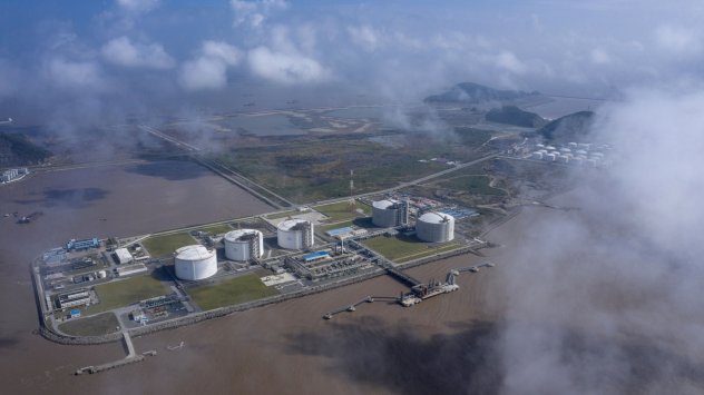 Във време когато купувачите на природен газ се борят за