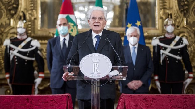 Италианският президент Серджо Матарела се съгласи да изкара втори мандат