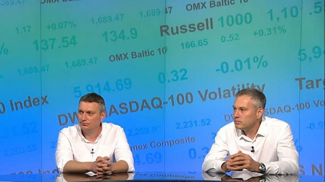 Лазар Топчев, ръководител „Човешки ресурси“ на T MARKET, и Йордан Матеев, изпълнителен директор на Сдружението за модерна търговия. Снимка: Bloomberg TV Bulgaria 