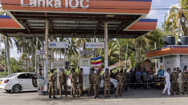 Шри Ланка трябва да приключи преговорите с Международния валутен фонд