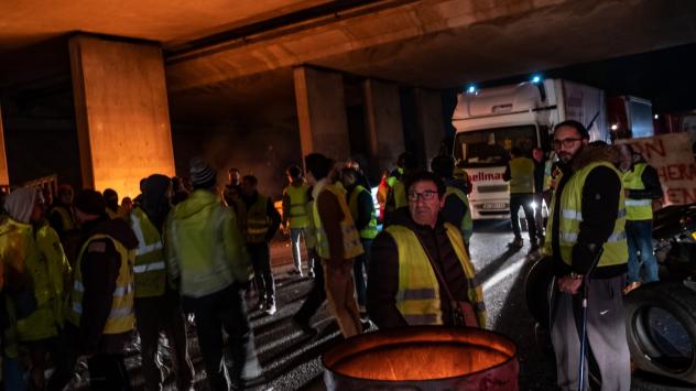 Протестиращи в Нарбон, Франция. Снимка: Balint Porneczi/Bloomberg