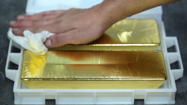 Златото достигна най високото си ниво от повече от година след