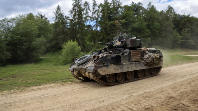 Германия и САЩ ще изпратят бронирани бойни машини на Украйна