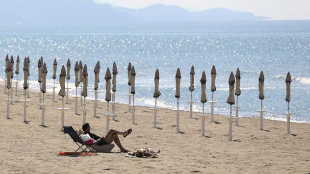 Плаж в Италия. Снимка: Alessia Pierdomenico/Bloomberg