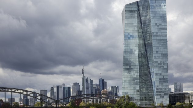 Европейската централна банка ЕЦБ ще си сътрудничи с външни компании