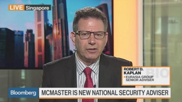 Робърт Каплан, старши съветник Eurasia Group по време на интервю за Bloomberg на 21 февруари 2017.. Снимка: Bloomberg