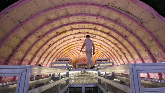 Германският икономически министър Роберт Хабек е започнал кампания за привличане