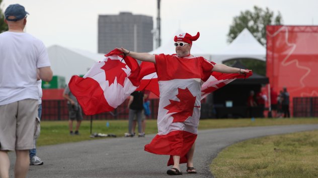 Цената на жилище за препродажба в Канада е спаднала с