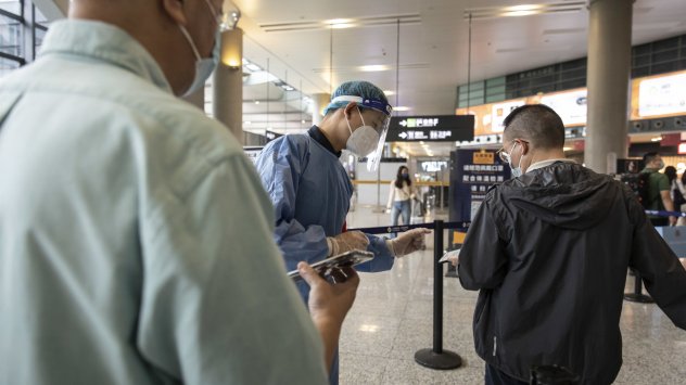 Бързото премахване на ограниченията на програмата за нулев Covid в